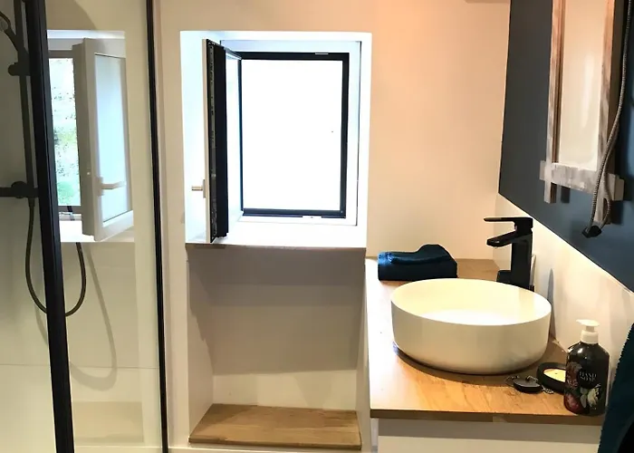 Moulin De La Benatre *